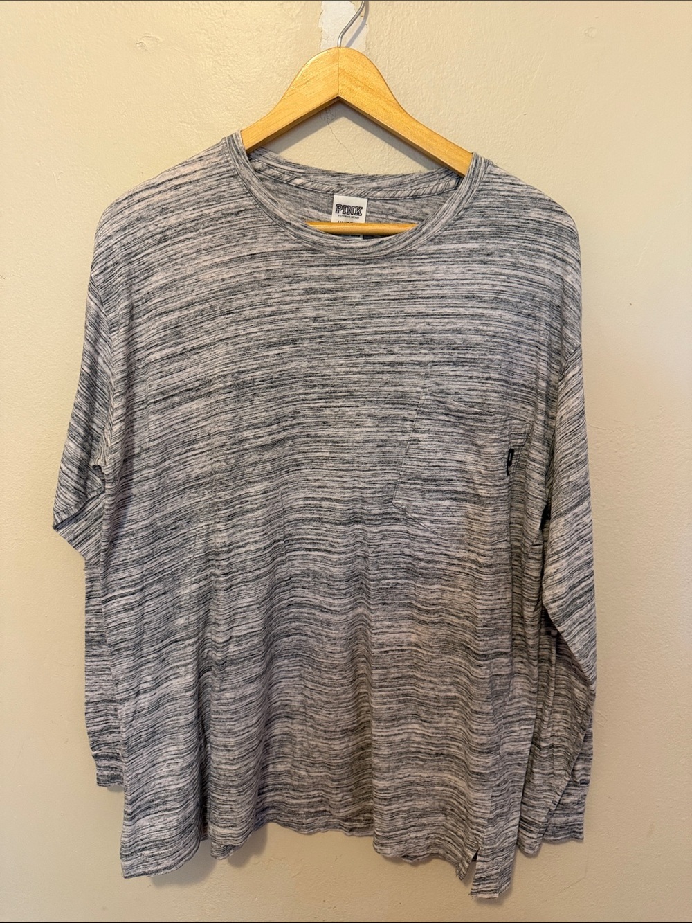 PINK Victoria's Secret Heathered Gray Long Sleeve Tee